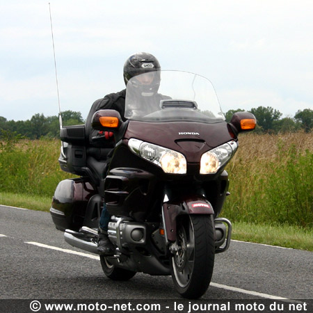 Essai Honda GL 1800 GoldWing : le monospace des deux-roues