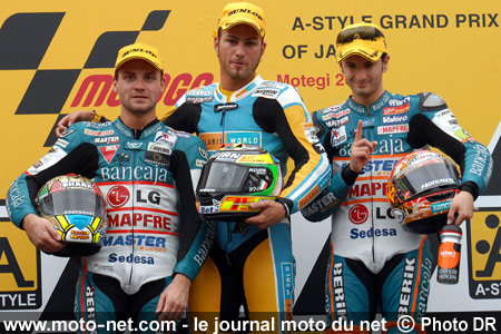 1er Mattia Pasini, 2ème Gabor Talmacsi et 3ème Hector Faubel - Grand Prix Moto du Japon 2007 : le tour par tour sur Moto-Net.Com