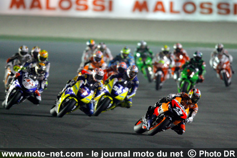Pedrosa, Edwards, Toseland, Lorenzo, Stoner, Rossi, Hayden, De Puniet... - Grand Prix Moto du Qatar 2008 : le tour par tour sur Moto-Net.Com