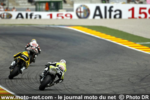Troy Bayliss, Lorenzo Lanzi et Carlos Checa - Le Superbike met le feu à Valence !