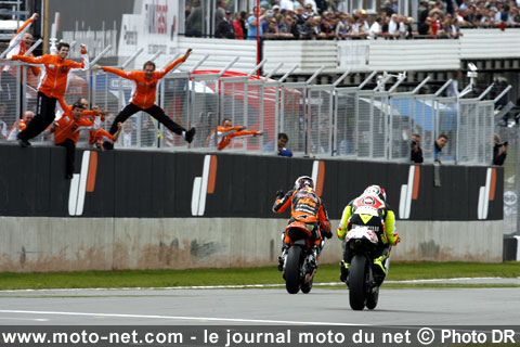 GP 250 Donington tour par tour