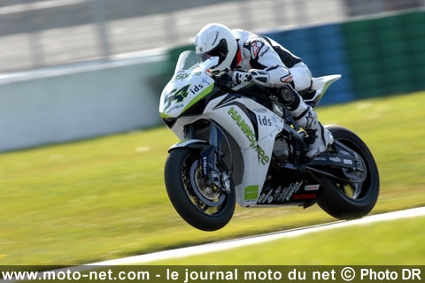 Michael Schumacher teste la 1000 CBR Ten Kate !