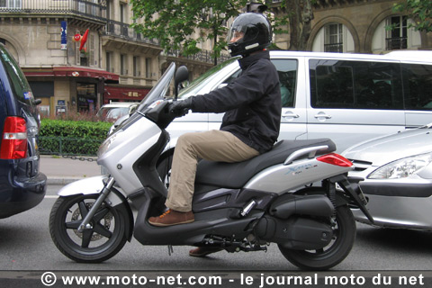 Les deux-roues dans le collimateur du gouvernement