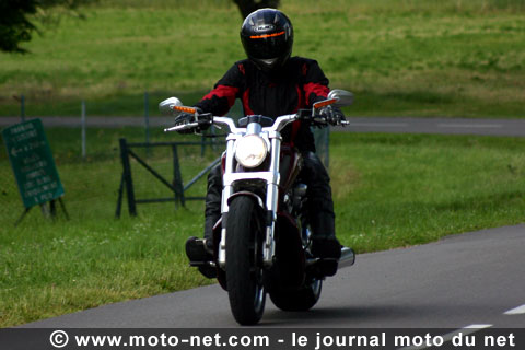 Essai V-Rod Muscle : Harley-Davidson exhibe le(s) Muscle(s) !
