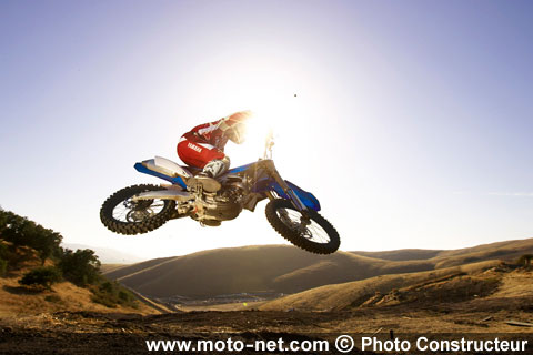 Yamaha met son YZ250 F aux diapasons