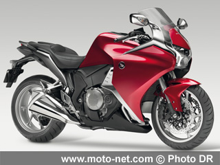 Nouvelles Honda VFR 1200 : les premières photos
