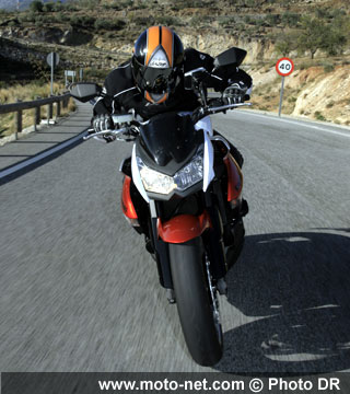 Essai nouvelle Kawasaki Z1000 2010 : le Zed puissance 1000 !