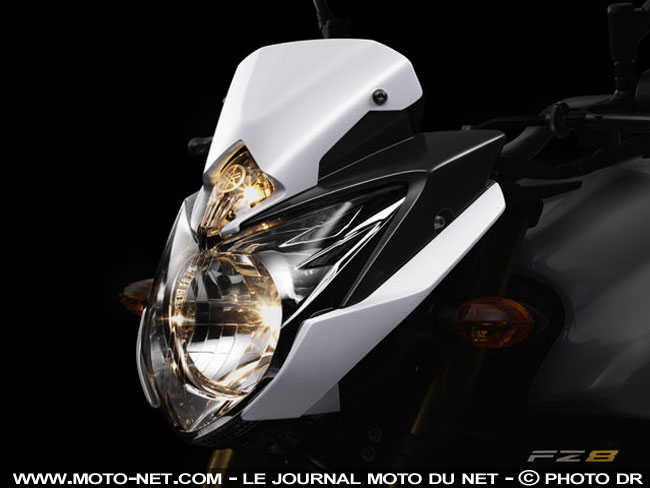 Yamaha annonce une nouvelle FZ8 pour 2010