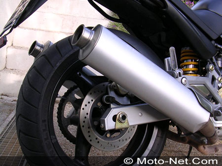 Essai Moto-Net : Ducati Mostro 620ie Dark APTC