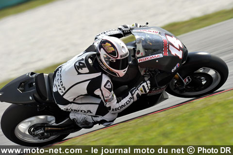 Rossi dicte sa loi lors des premiers essais 2010 à Sepang