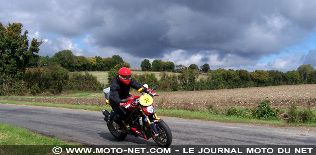 Dark Dog moto Tour 2010 : Etape Val-de-Reuil / Magny-Cours, mi-sec mi-mouillé