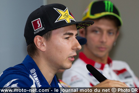 Lorenzo et Rossi - Valentino Rossi : ''savoir si je suis toujours un top pilote''