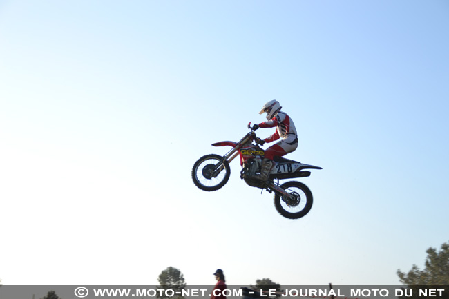 La passion moto à tous les étages : Motocross à Lacanau-de-Mios