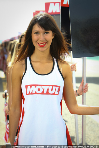 Galerie photo : les filles les plus sexy des 24H Moto 2013