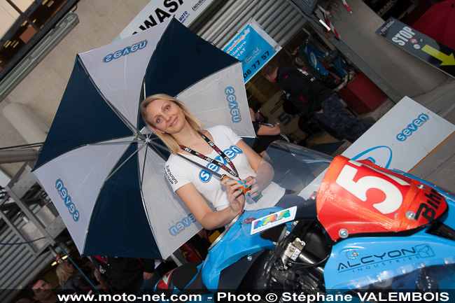 Galerie photo : les filles les plus sexy des 24H Moto 2013