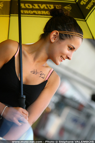 Galerie photo : les filles les plus sexy des 24H Moto 2013