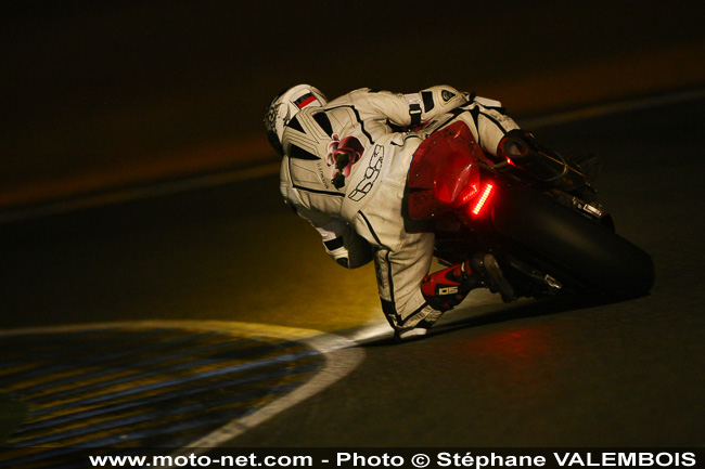 Galerie photo des 24H Moto 2013 (4/6) : la nuit