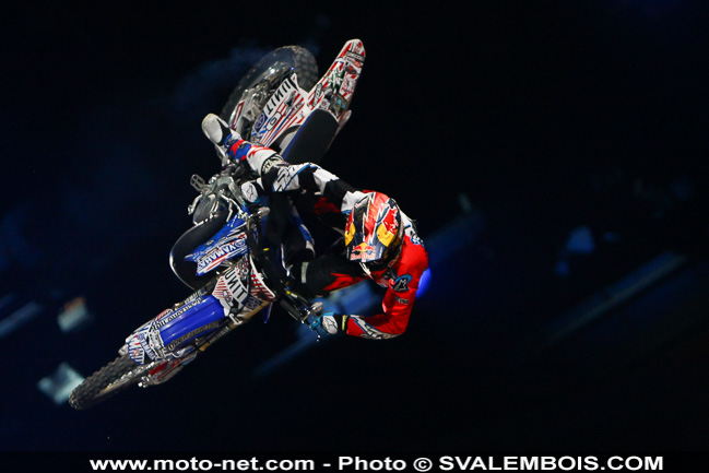 Galerie : les plus belles photos du Supercross de Bercy 2013