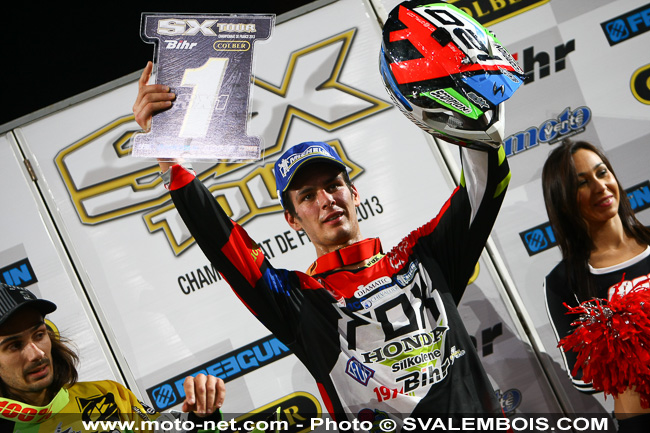 Galerie : les plus belles photos du Supercross de Bercy 2013
