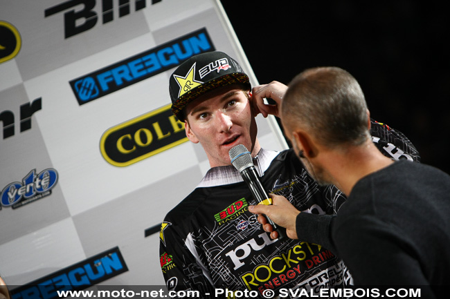 Galerie : les plus belles photos du Supercross de Bercy 2013