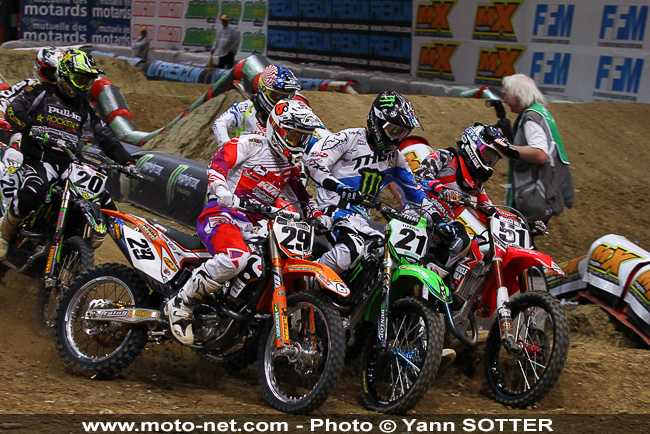 Galerie : les plus belles photos du Supercross de Bercy 2013