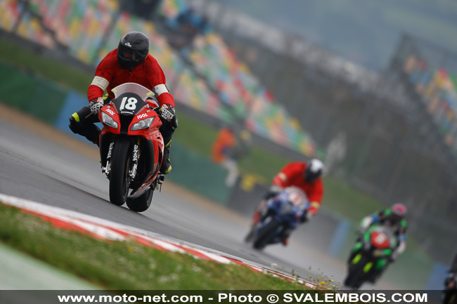 Galerie photo Bol d'Or 2014 (02) : départ et premières heures de course