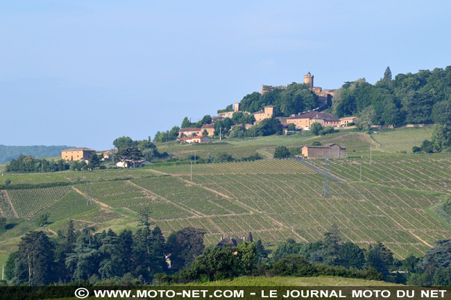 Dark Dog Rallye Moto Tour : Filleton fait la razzia au Beaujolais !