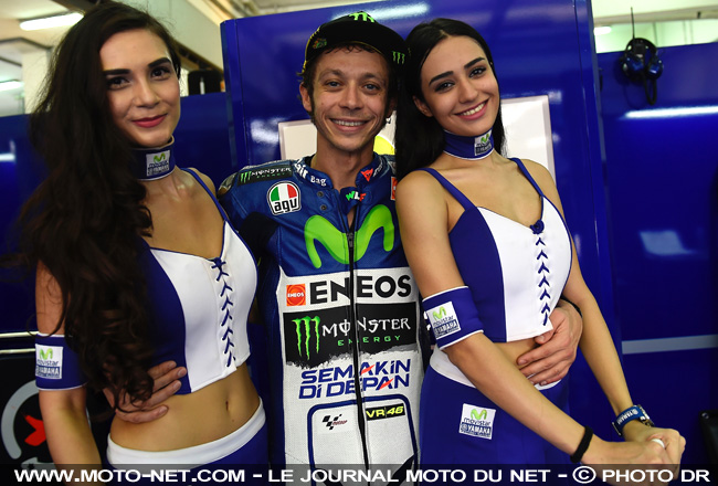 Moto GP : l'umbrella girl la plus sexy du GP de Malaisie
