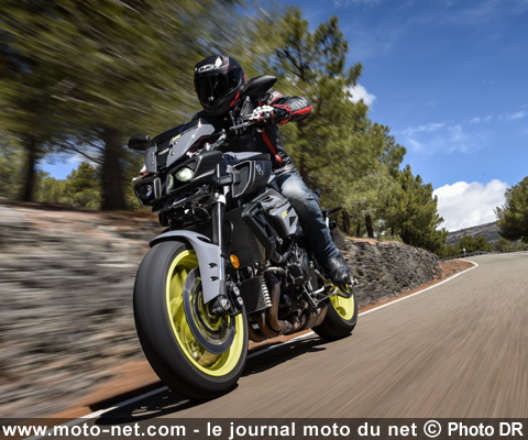 Essai Yamaha MT-10 : gueule de tueuse et corps d'athlète