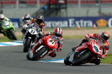 Les manches Superbike et Supersport de Silverstone 2006 sur Moto-Net