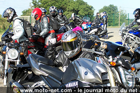 Stage moto route et circuit : Serge Nuques met l'accent sur la sécurité