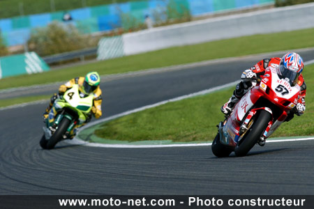 Les manches Superbike et Supersport de Magny Cours 2006 sur Moto-Net