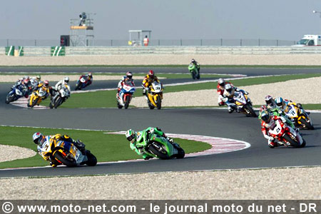 Les manches Superbike et Supersport de Losail 2007 sur Moto-Net