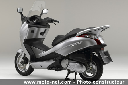 Honda présente le S-Wing 125