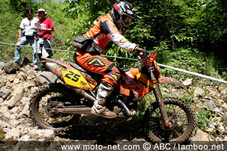 Championnat du monde d'enduro GP Leovince d'Italie 2007 : les pilotes d'Europe du nord confortent leur avance