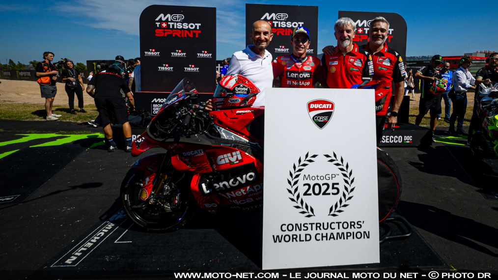 Ducati champion du monde constructeur MotoGP 2025 à Barcelone

Le constructeur italien remporte son sixième titre constructeur consécutif en catégorie reine des Grands Prix moto grâce à la victoire de Marc Marquez au sprint Moto GP de Catalogne 2025. Le pilote officiel Ducati, qui a remporté 14 des 15 courses &quot;courtes&quot;, se dirige vers sa neuvième couronne mondiale à Misano. 

