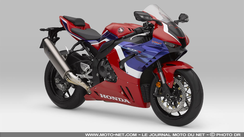 La nouvelle Honda CBR1000RR-R Fireblade 2020 adopte un 4-pattes de 218 ch et des ailerons !