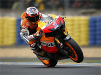Moto GP Silverstone Libres 3 : Stoner devant trois Yamaha