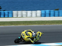 Course Moto 2 Australie : Vinales l'emporte, Rabat reporte...