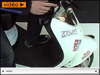 Domino's Pizza et les scooters électriques qui parlent...