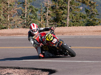 Langlois grimpe sur le podium de Pikes Peak 2012 !