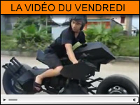 Vidéo moto du vendredi : Tu l'as vue ma Batpod ?