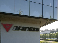 Visite d'usine à la rencontre du futur Airbag Dainese...