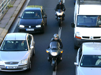 Les deux-roues motorisés dans le collimateur du gouvernement