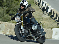 Essai BMW R nineT : rétro... active !