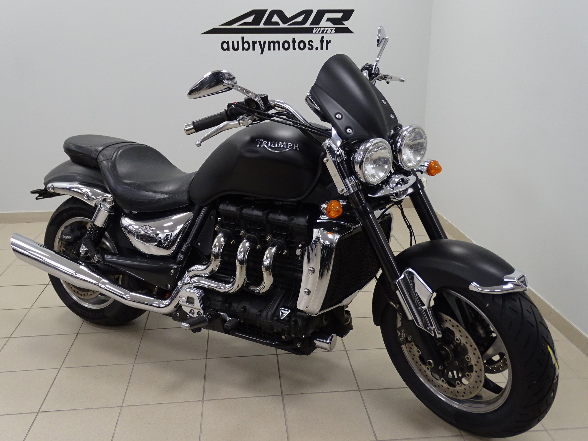 TRIUMPH 2300 ROCKET 3 R