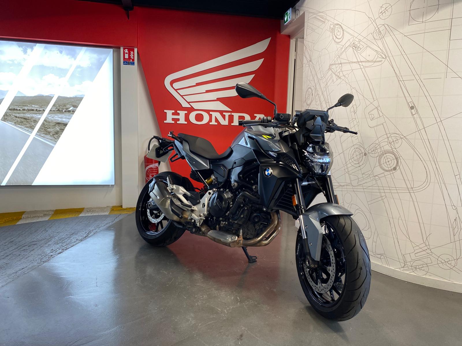 BMW 900 F 900 R