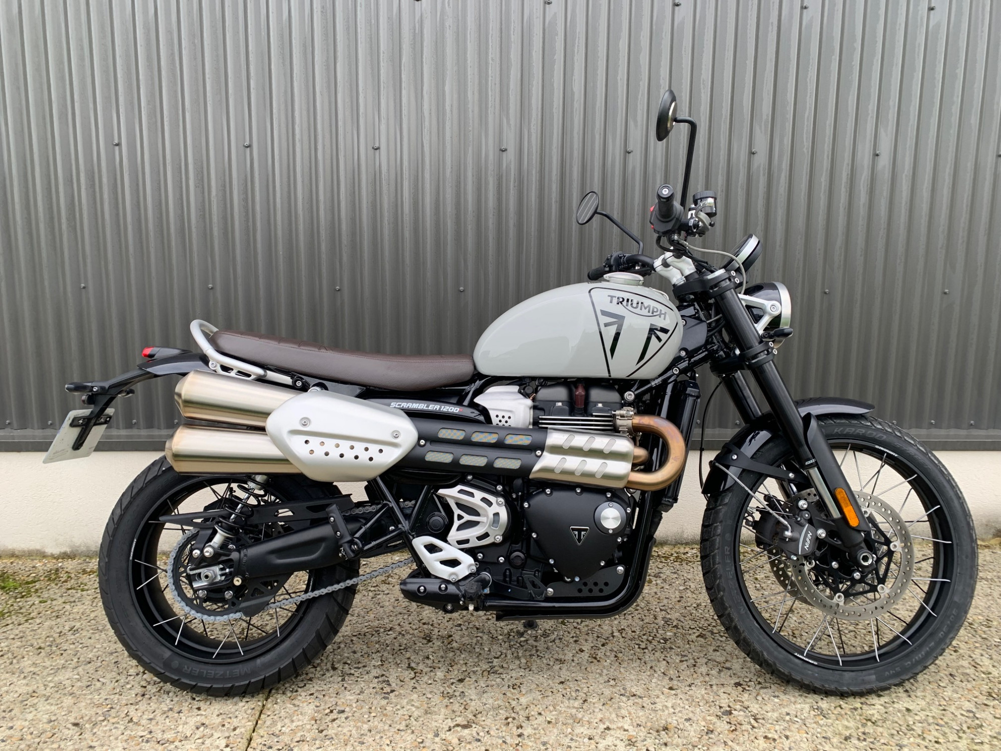 TRIUMPH 1200 SCRAMBLER 1200