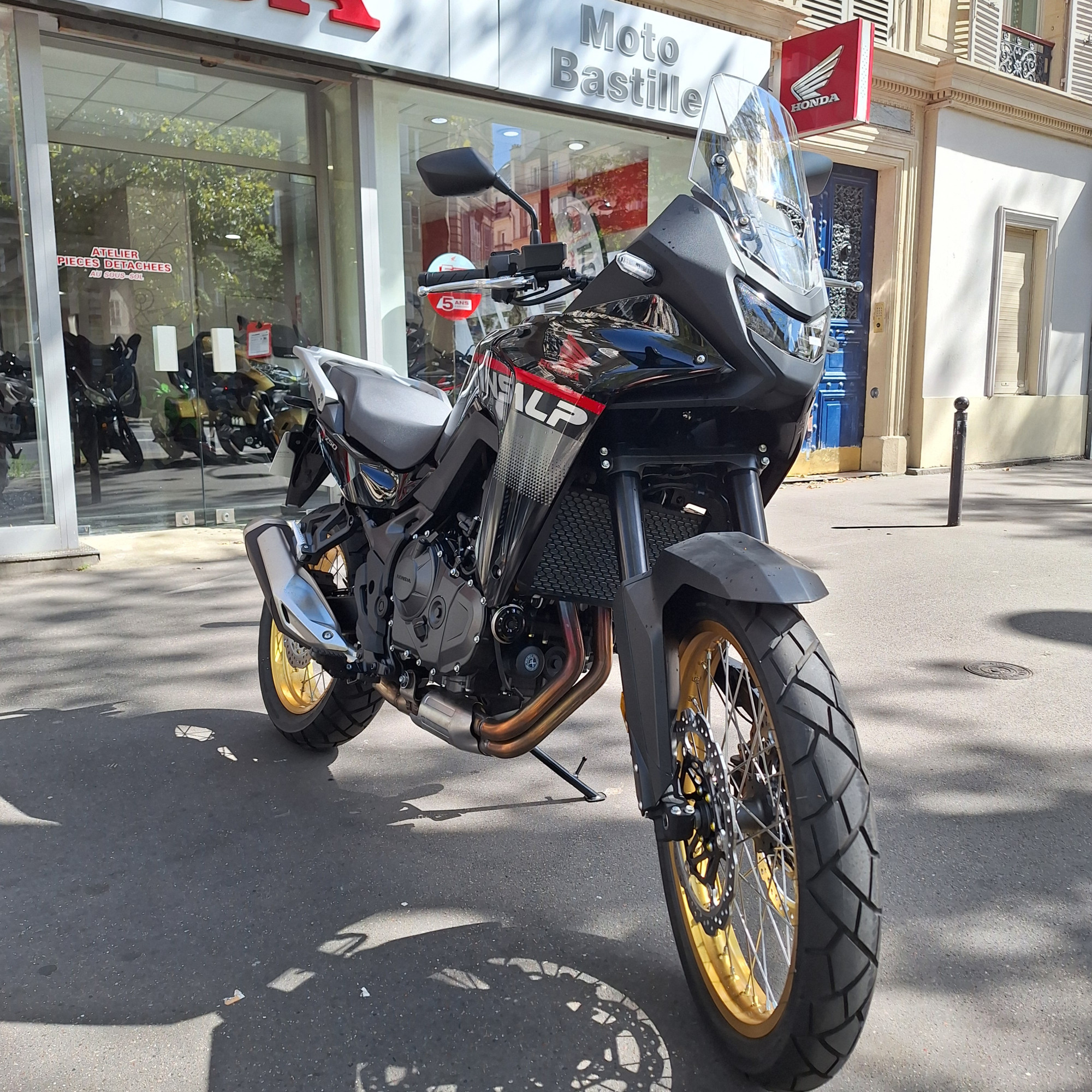 HONDA 750 XL750 TRANSALP
