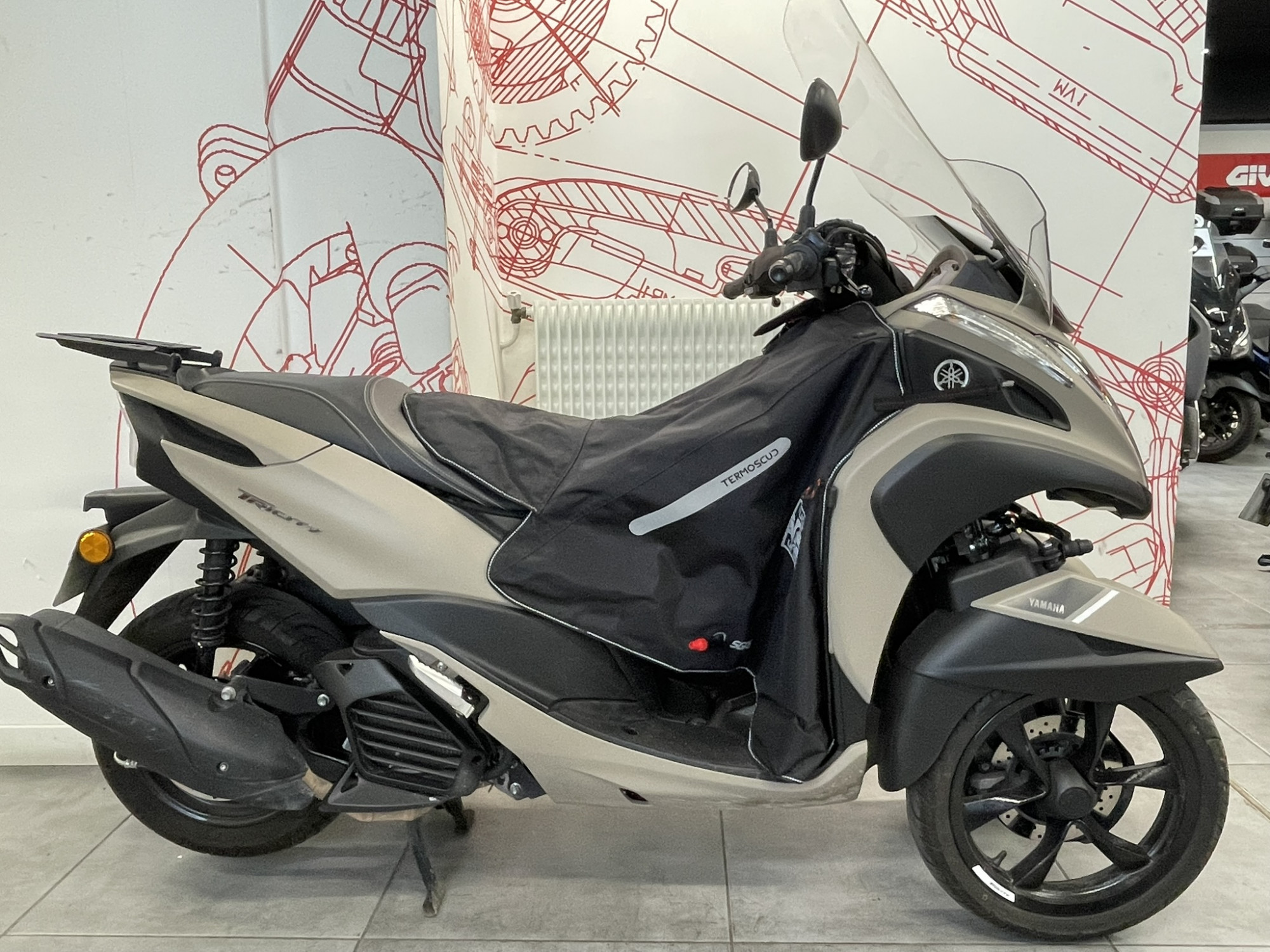 YAMAHA 125 TRICITY 125